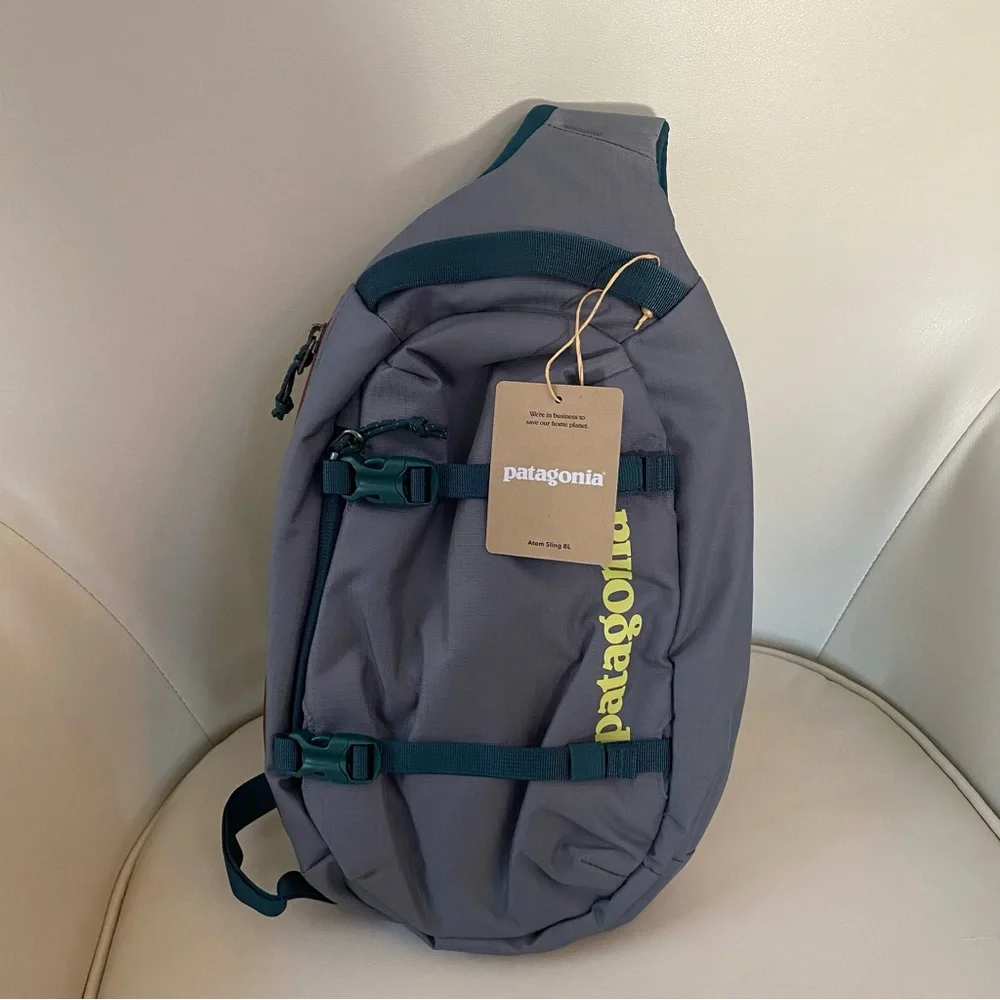 New Patagonia Atom sling backpack 🎒 size 8L - authentic - Picture 1 of 7